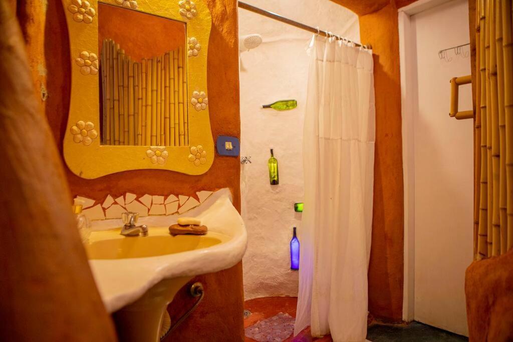 Casa Ewa - Hospedaria Bed and breakfast Ilhabela